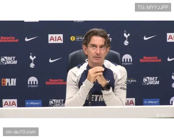 姆伯莫从非洲杯驰援曼联，德比战破门立功劳